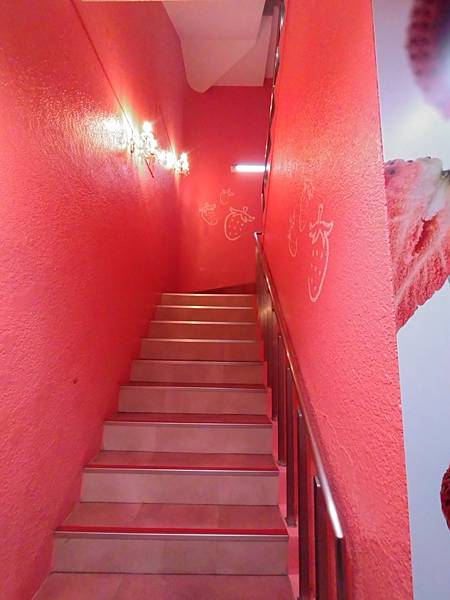 【關西│住宿】大阪+神戶一人獨旅，便宜又近車站的青旅3選