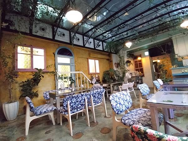 【台北│大同區】位置多、用餐悠閒、適合拍照的迪化街咖啡店─D