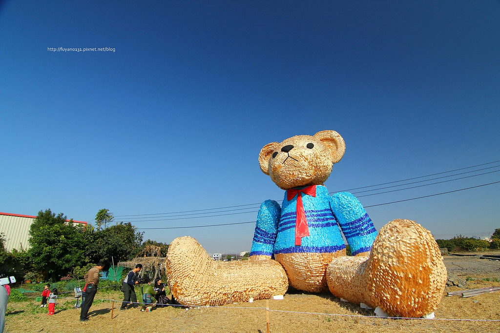 臺中地景藝術節 迷失小熊 (1)