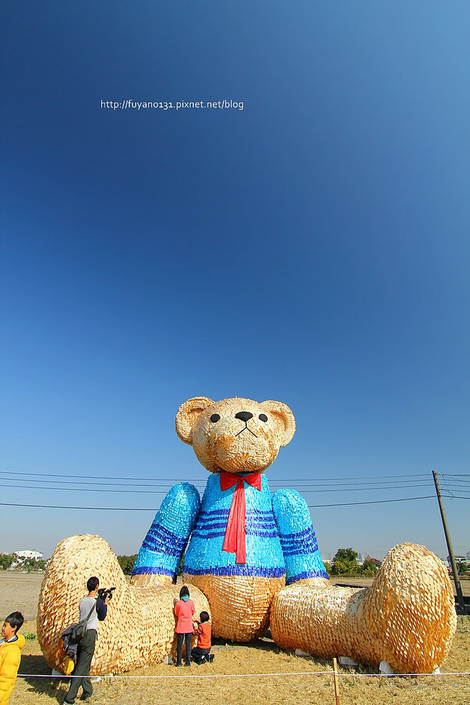 臺中地景藝術節 迷失小熊 (6)