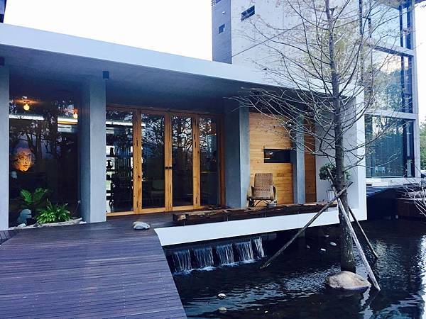 22119694_10212758263983284_1084664553_o.jpg 22119694_10212758263983284_1084664553_o.jpg