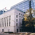 central_bank_of_canada_en-1.jpg