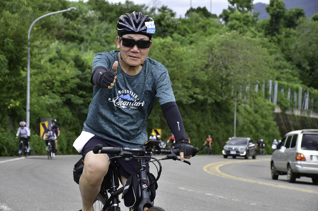 單車環島 | 爸爸 68歲 有單車環臺夢，那就陪他追夢吧！