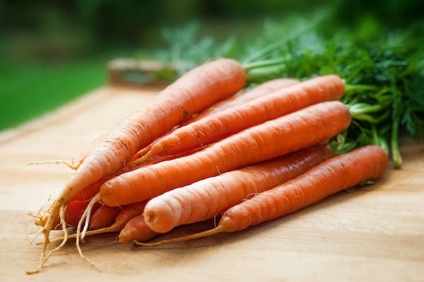 蘿蔔營養功效多〡過年送禮送彩頭酥