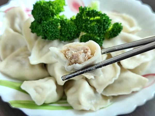 [體驗]好吃的冷凍水餃在龍鳳，龍鳳冷凍高麗菜豬肉水餃