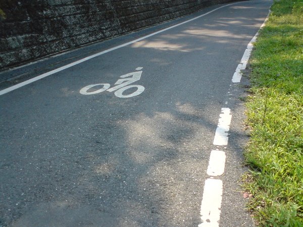 腳踏車專用道