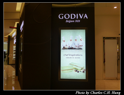 GODIVA_02.jpg