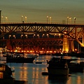 00289_bridgesatnight_2560x1600