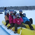 2012.0129~0202北海道帶廣函館5天~坐香蕉船划雪太酷，下大雪釣公魚，阿寒湖鶴雅HTL海鮮棒極了！