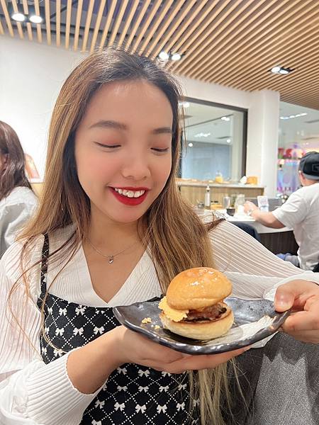 202335_230321_46.jpg 202335_230321_46.jpg