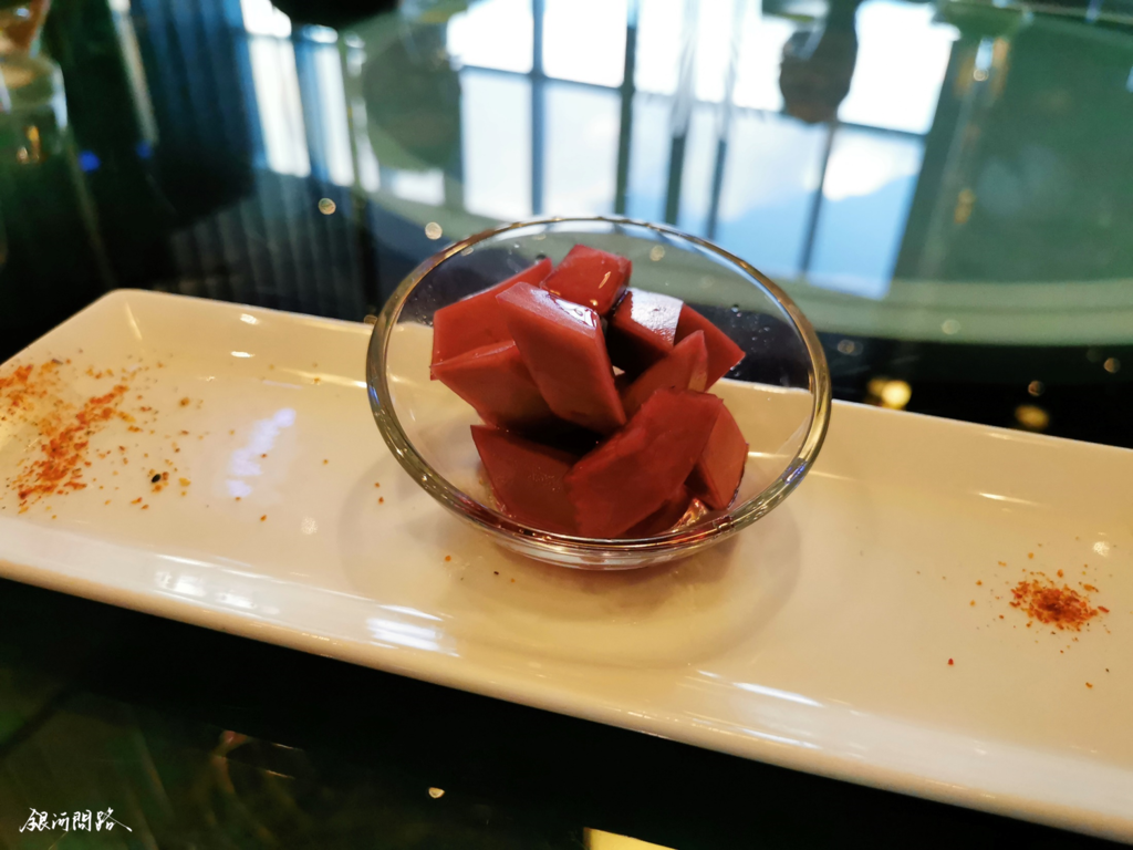 食記【紫艷中餐廳YEN】台北W Hotel 31F景觀餐廳丨創意粵式料理丨難忘的西施泡飯、紫艷片皮鴨7.png