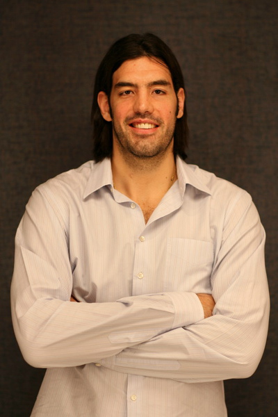 Luis Scola.jpg