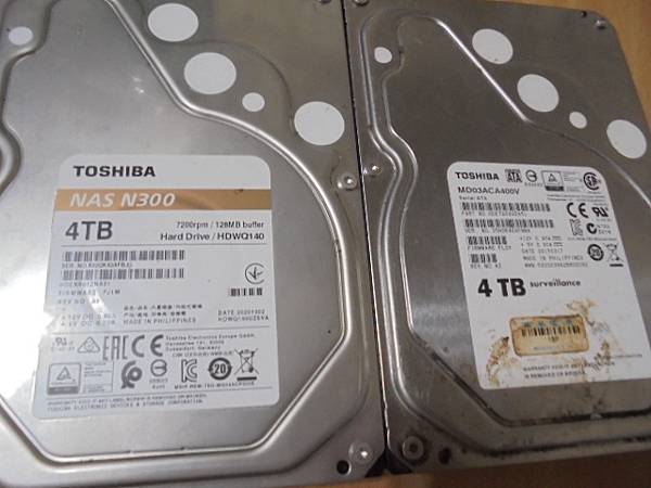 【SATA接座】TOSHIBA東芝4TB硬碟兩顆→3.5吋裸