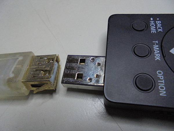 【宅配檢測】SONY索尼ICD-UX560F→4GB錄音筆先