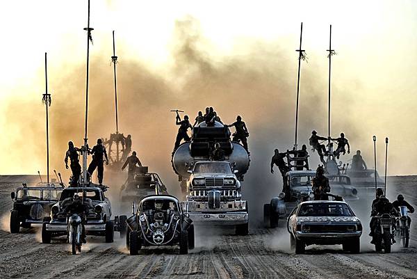Mad-Max-Fury-Road-Wallpapers-9
