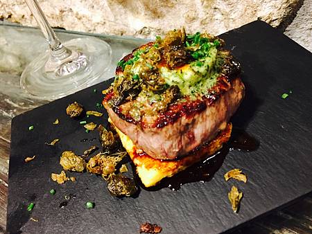 IMG_1580.JPG IMG_1580.JPG