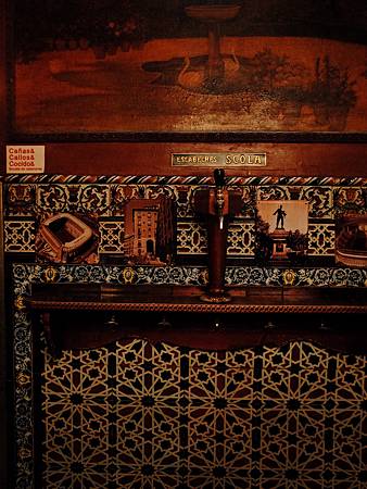 R0011817.JPG R0011817.JPG