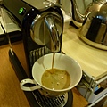 11 Nespresso D110_沖泡-1.JPG