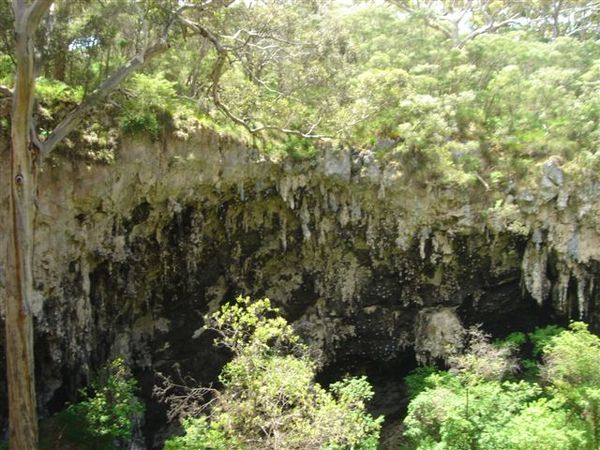 Lake Cave