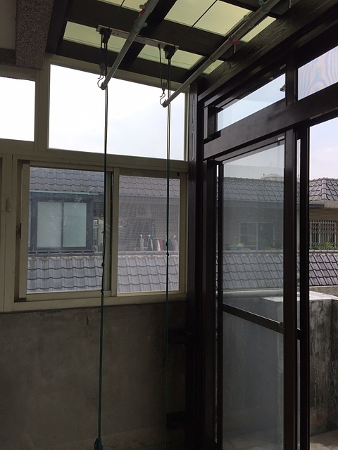 木結構遮雨棚採光罩 鋁窗玻璃屋
