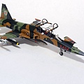 F-5F-Product_03.JPG