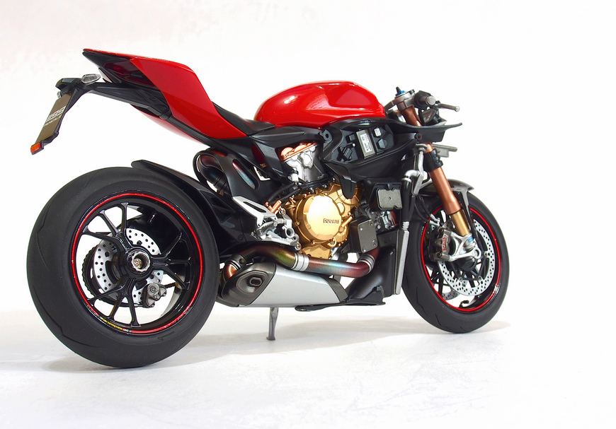 Ducati 1199S-Process_02.JPG