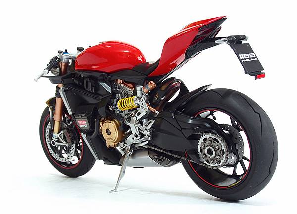 Ducati 1199S-Process_01.JPG