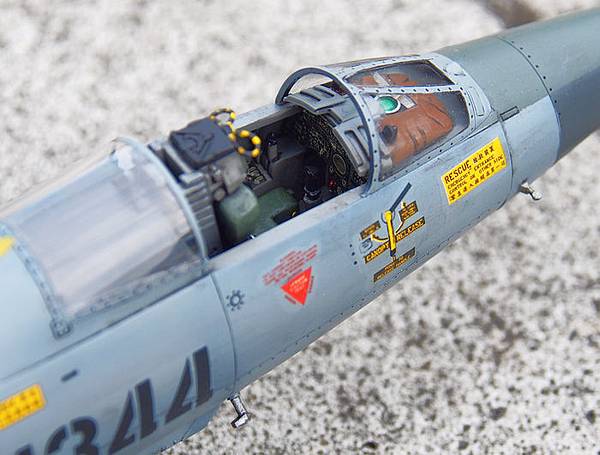 F-104G_03.JPG