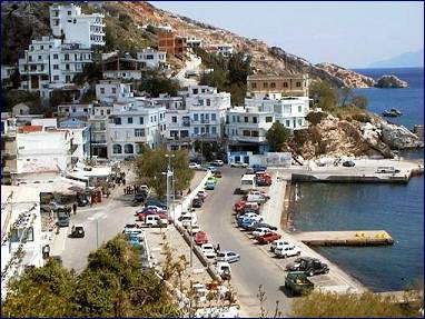 Village-Agios-kirikos-ikaria