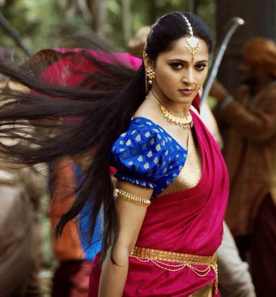 Anushka-Shetty-as-Devsena.jpg