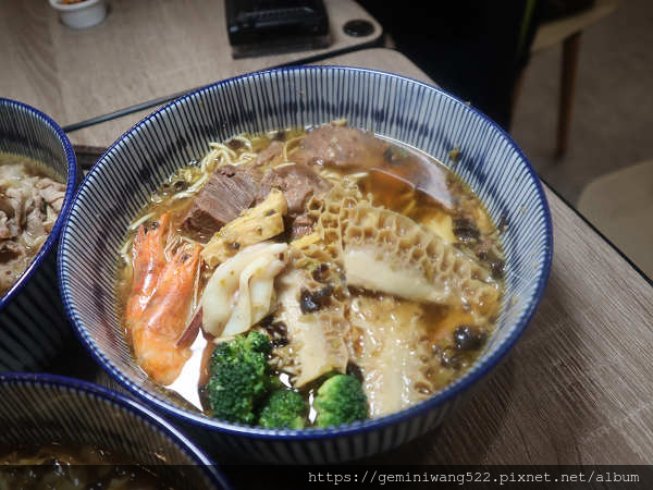 IMG_8440.JPG IMG_8440.JPG