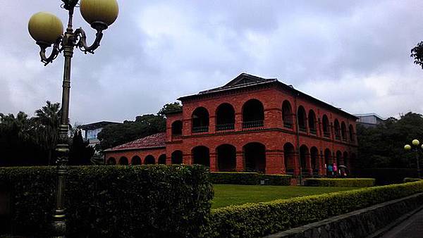 24f39b4bd12006a68d16cd81411f28d4