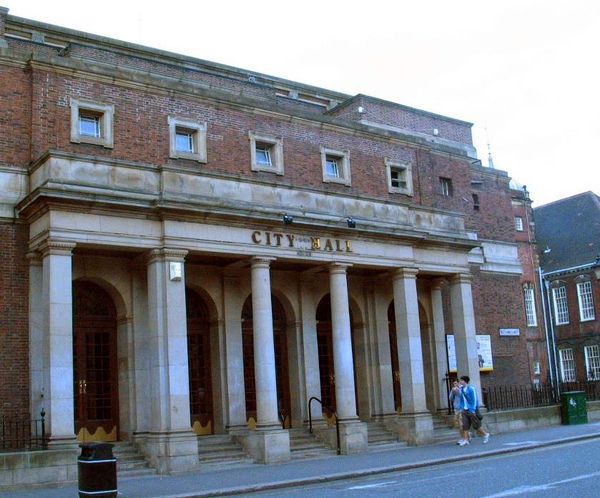 newcastle-city-hall-outside.jpg