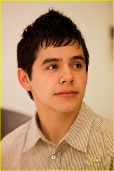 david-archuleta-childre-uniting-nations-08.jpg