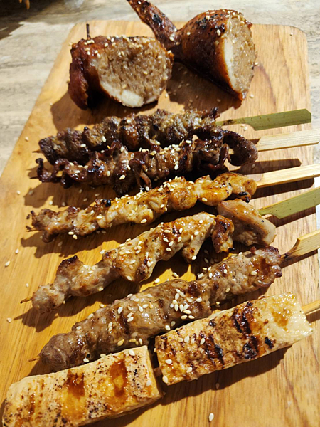 邱比特串燒 蘆洲中正店:食材新鮮、美味多樣,聚餐宵夜的好選擇