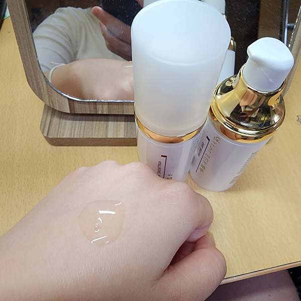 台灣醫美保養品牌-長虹生醫 Dr. Laser EGF精萃與 台灣醫美保養品牌-長虹生醫 Dr. Laser EGF精萃與