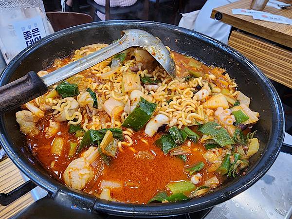 [雪莉丸出遊]2023.11月釜山自由行5天4夜之螞蟻家辣炒