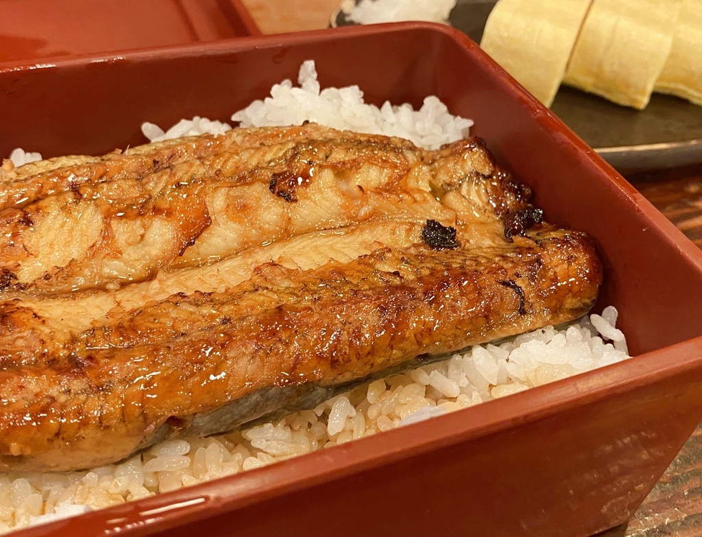 [食記] 台北中山區-肥前屋鰻魚飯
