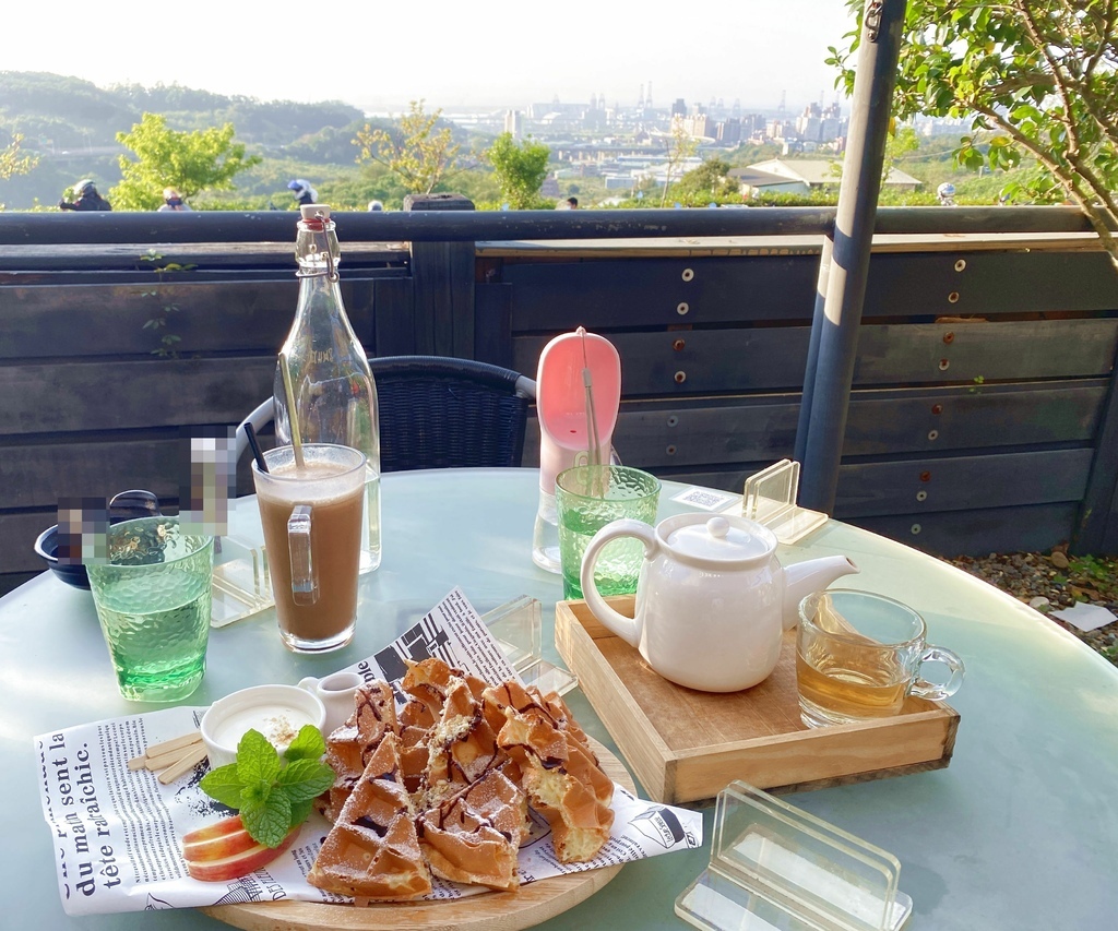 [食記] 新北八里-Garage cafe 景觀咖啡廳