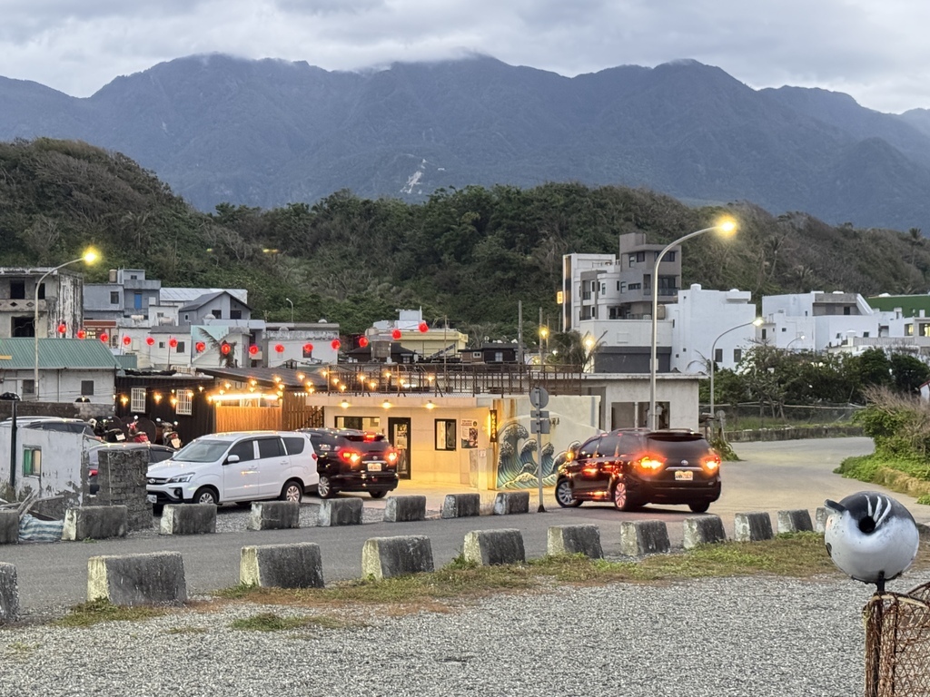 【台東成功－比西里岸-近海廚房】三仙台周邊的美食餐廳，重口味