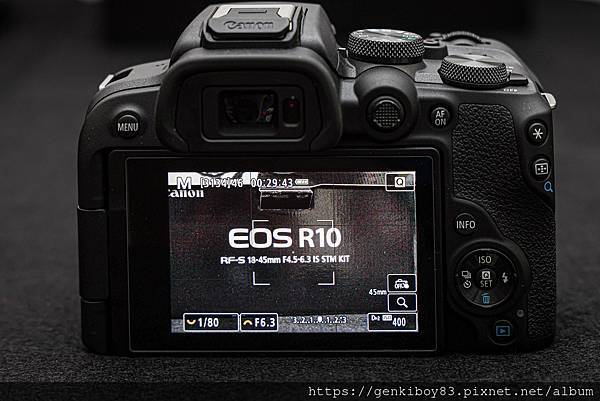 圖 EOS R入門機種 EOS R10開箱與R50簡單比較