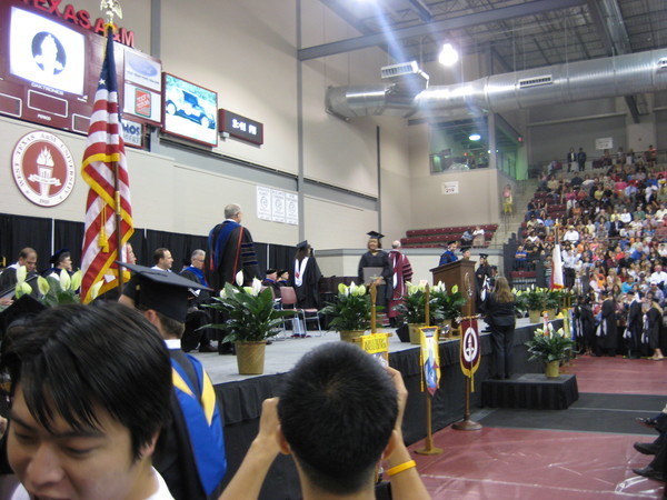 Graduates Ready To Get Diploma