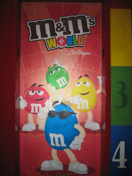 M&M