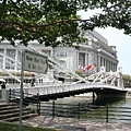 Cavenagh Bridge