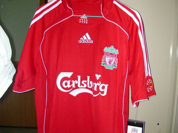 Liverpool 06~08 Home Kit