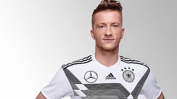 custom_style_1_Portraet_Reus.jpg