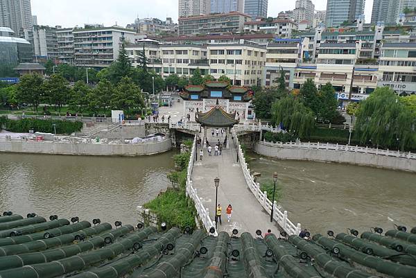 登高俯瞰