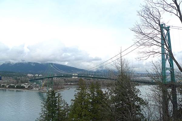 Lions Gate Bridge