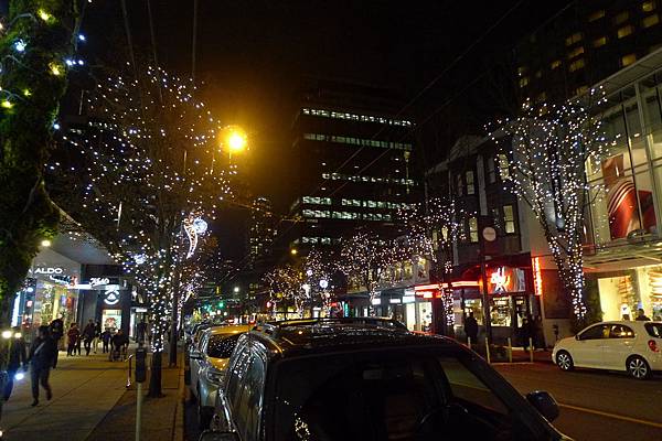 Robson street夜景