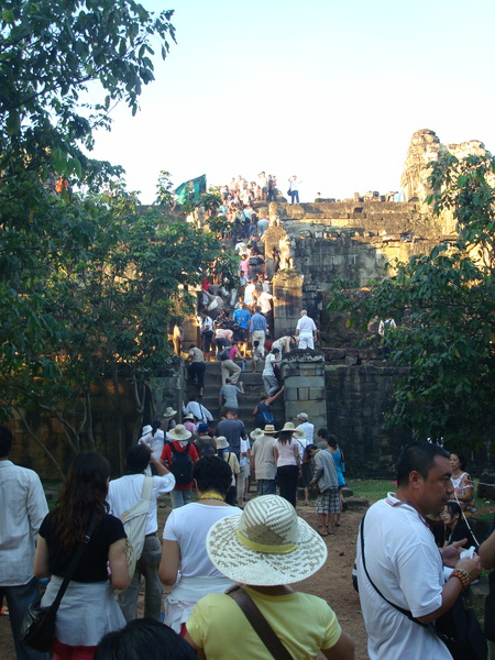 Phnom Bakheng巴肯山上的巴肯寺